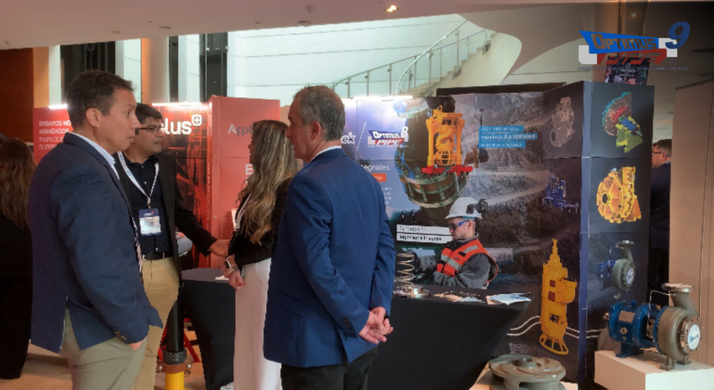 Profesionales del sector minero en congreso técnico de piping industrial